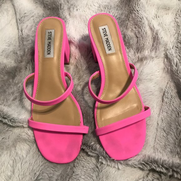steve madden pink sandals